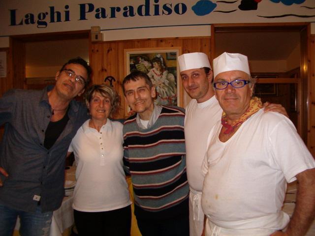 Laghi Paradiso Rovereto sulla Secchia Exterior foto